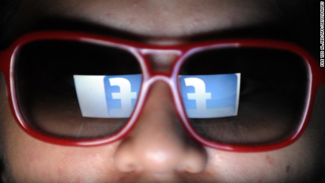 Facebook, a network built around users